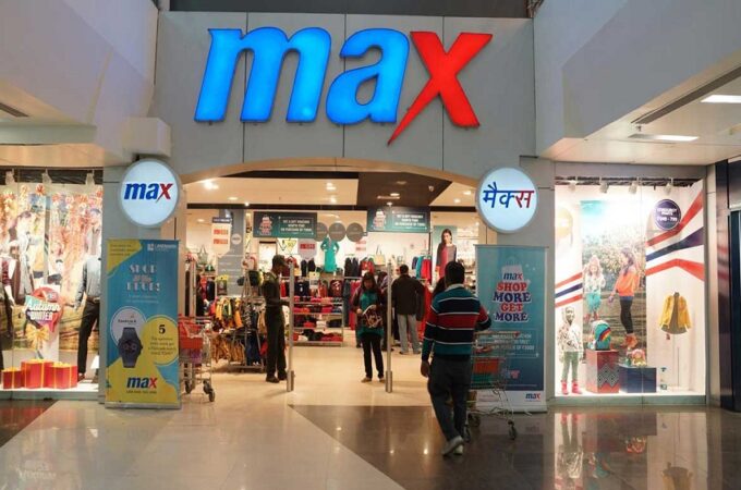 Max Fashion Returns on UAE’s Billboards Introducing Their Newest Collection
